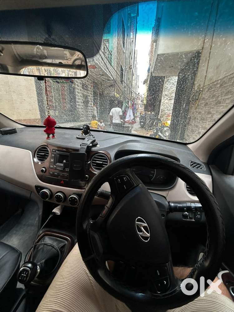 Hyundai Grand I10 Sportz 2015