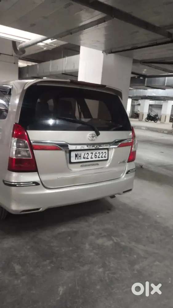 Toyota Innova 2013 Diesel 2nd Owner