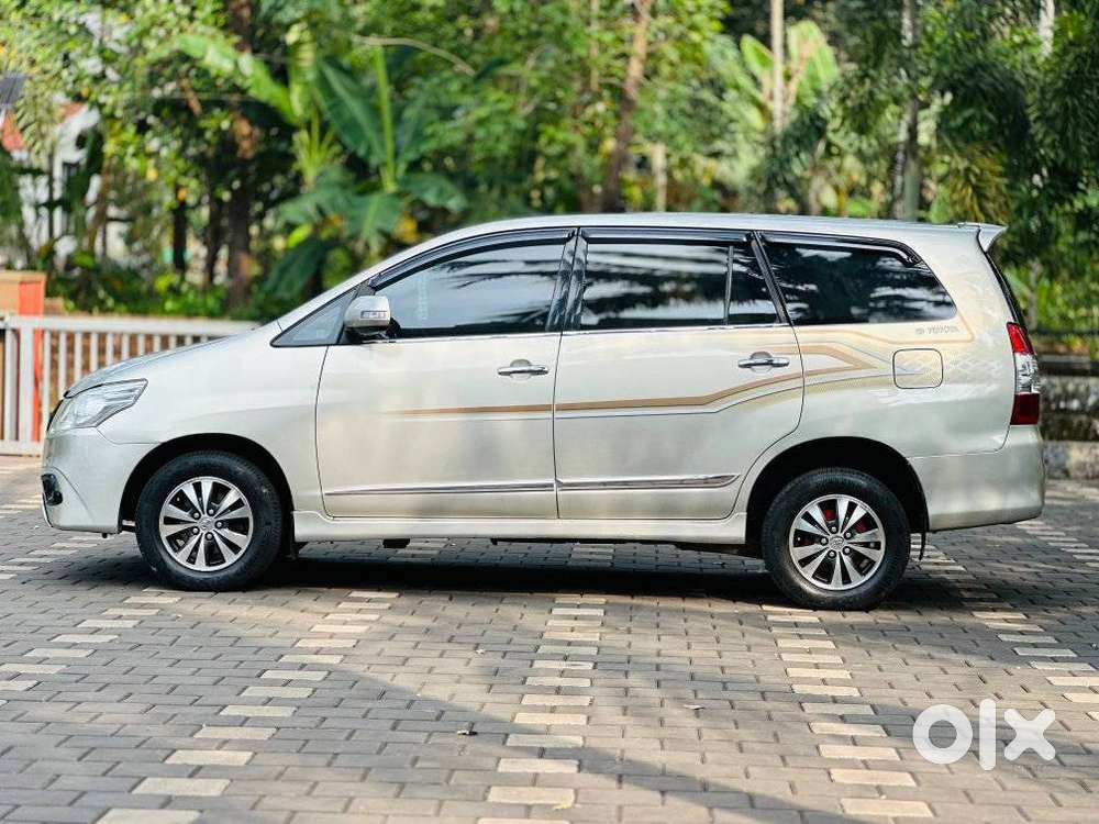 Toyota Innova 2.5 Vx 7 Str, 2015, Diesel
