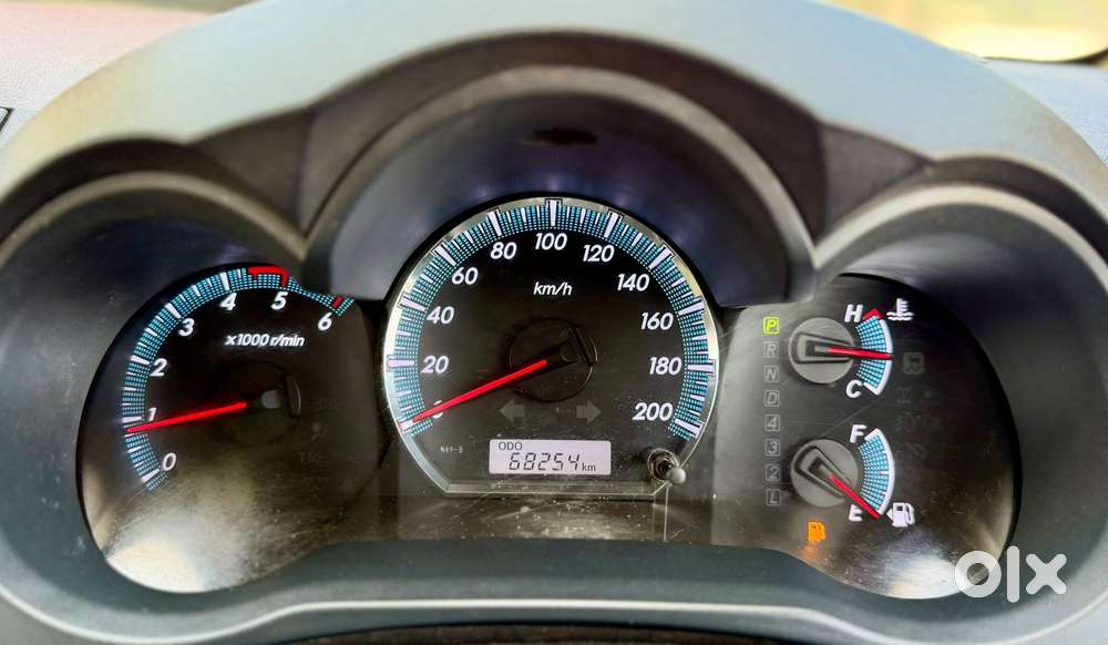 Toyota Fortuner 4x2 At, 2015, Diesel