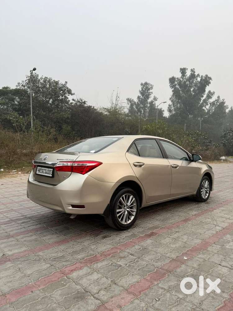 Toyota Corolla Altis Vl At, 2015, Petrol