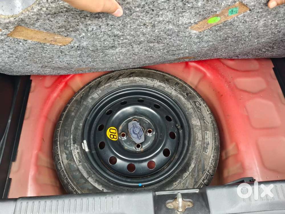 Maruti Suzuki Swift 1.3 Zxi, 2022, Petrol