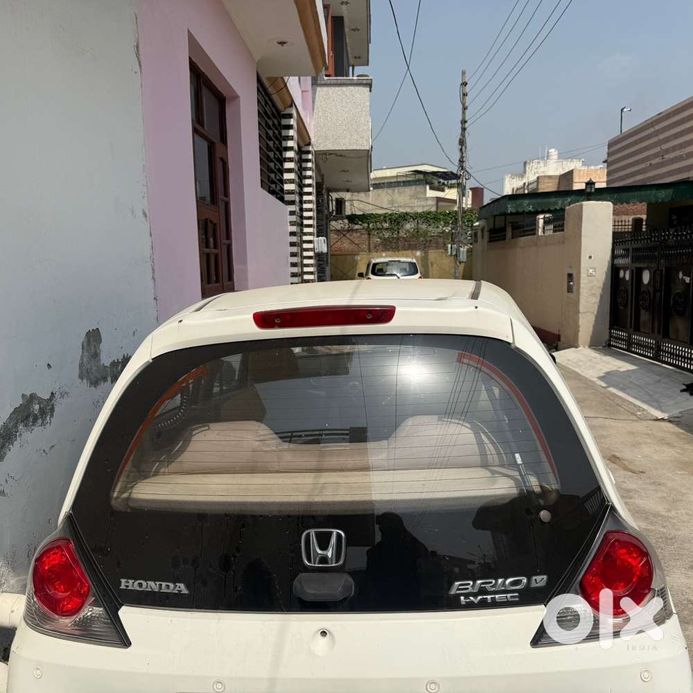 Honda Brio Petrol 2013 In Excellent Condition. 1st Owner
