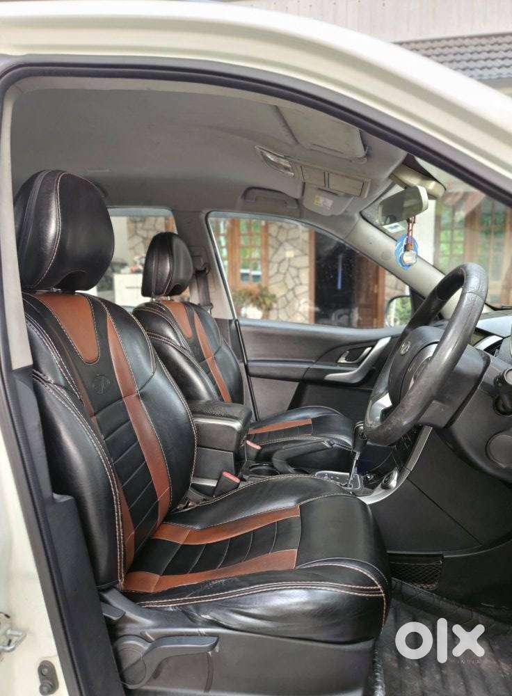 Mahindra Xuv500 W7 At, 2018, Diesel