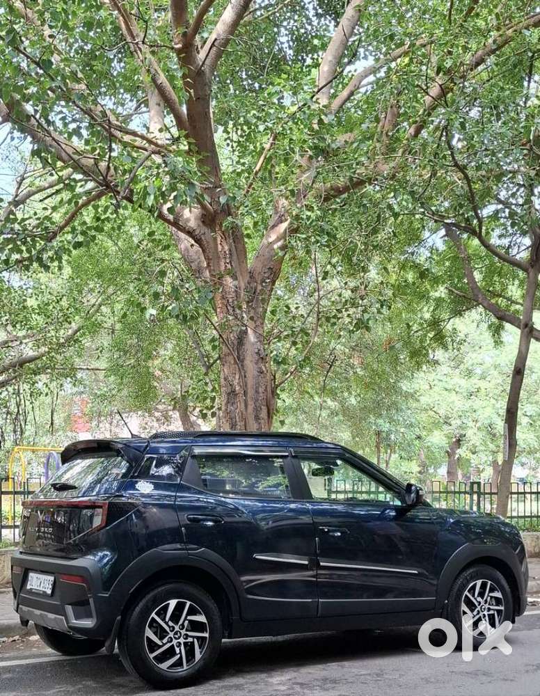 Mahindra Xuv 3xo Ax5 Pm At, 2024, Petrol