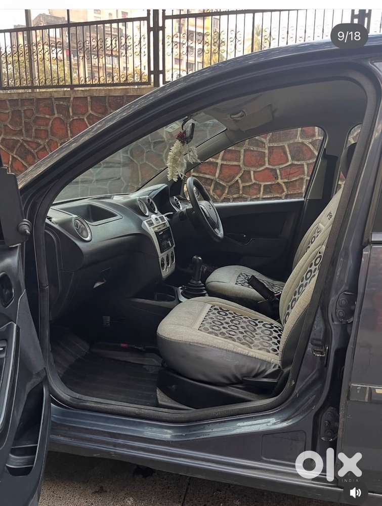 Ford Figo Petrol 2011