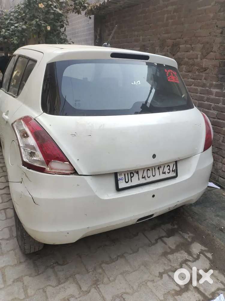 Maruti Suzuki Swift 2015 Petrol Well Maintained