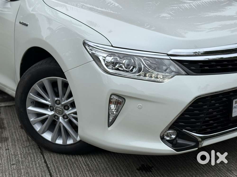 Toyota Camry Hybrid 2.5, 2017, Petrol