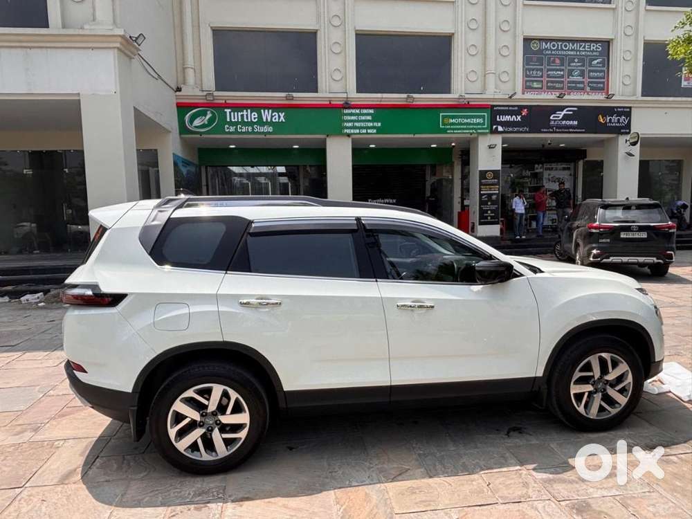 Tata Safari Xza+ Top Model