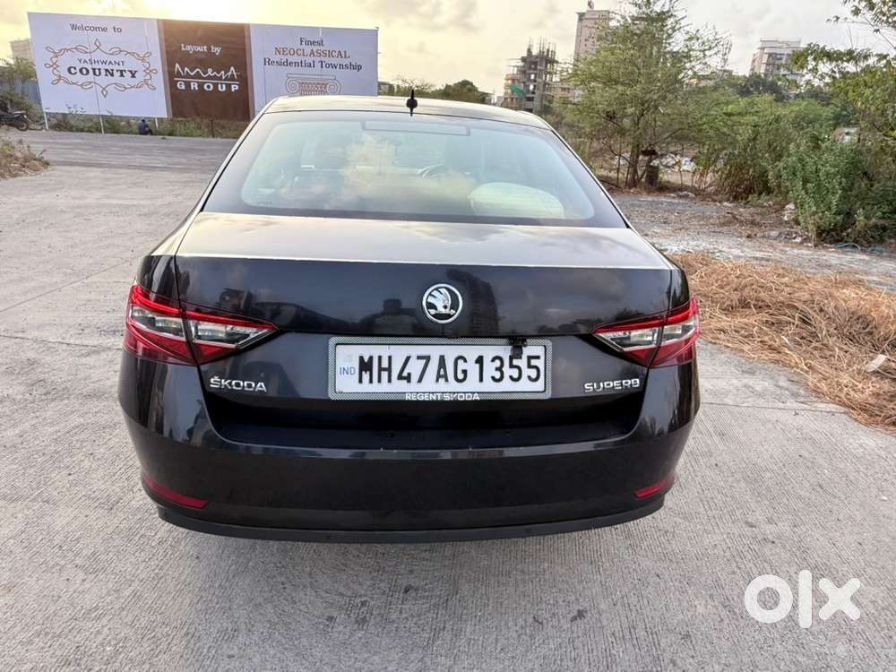 Skoda Superb Petrol 2018