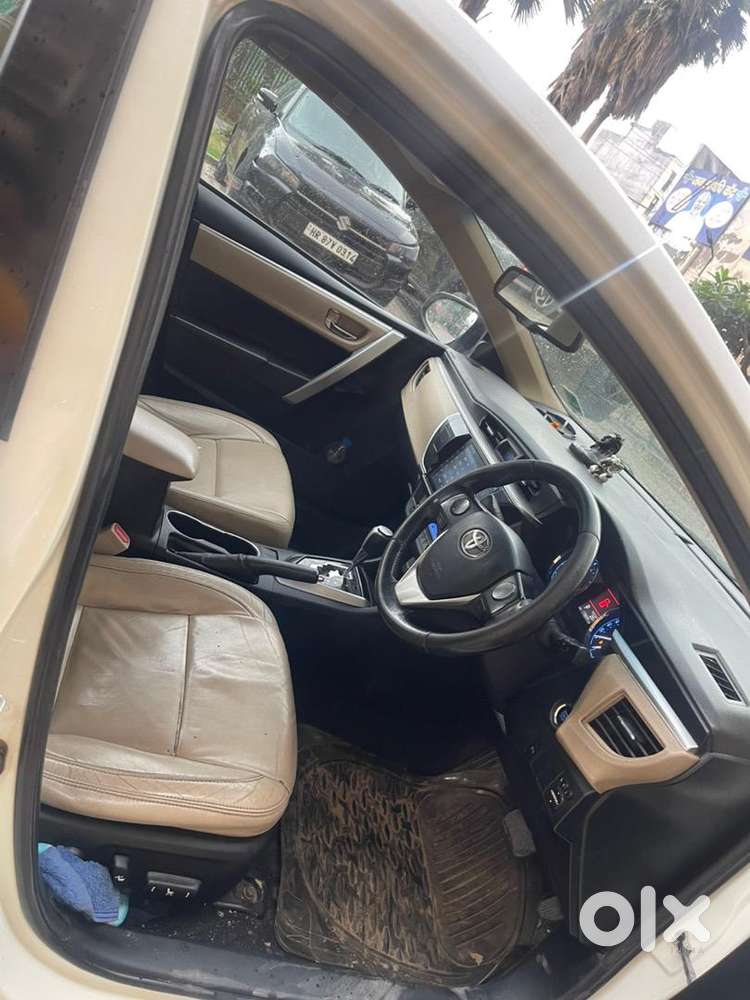 Toyota Corolla Altis 2016 Petrol Well Maintained