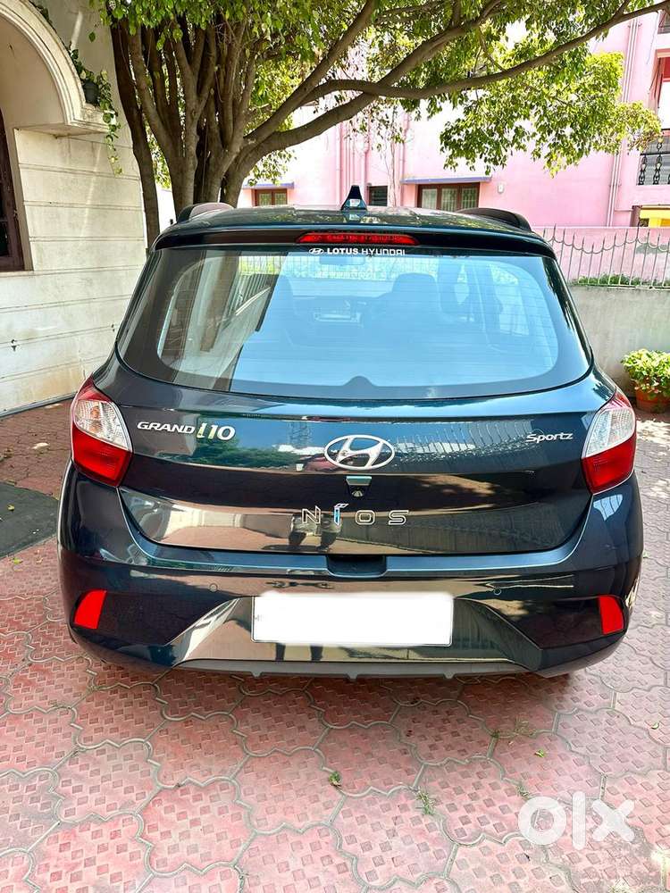 Hyundai Grand I10 Nios Amt Sportz, 2022, Petrol