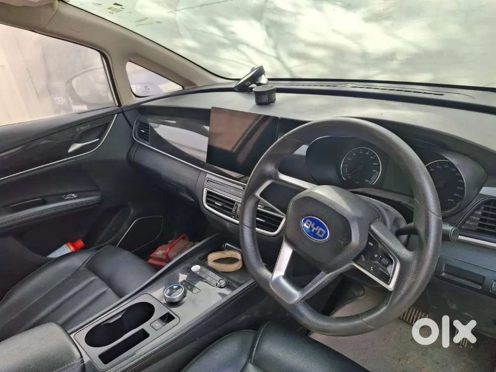 Byd E6 2023 Electric 150000 Km Driven