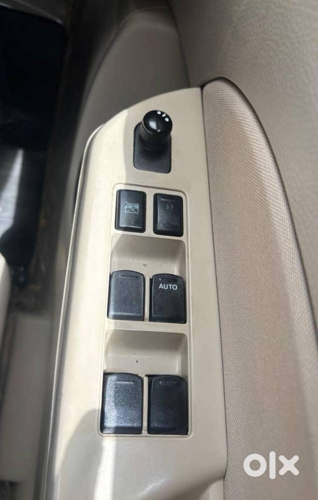Maruti Suzuki Swift Dzire Vdi Bsiv, 2014, Diesel