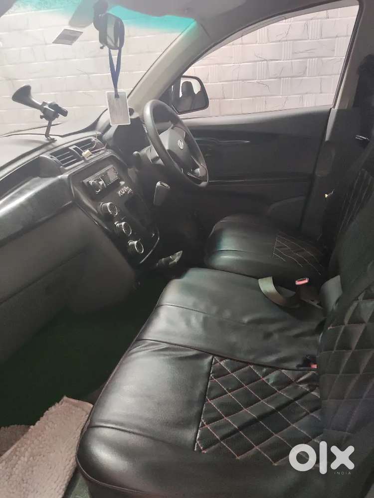 Mahindra Kuv 100 2017 Diesel 72658 Km Driven