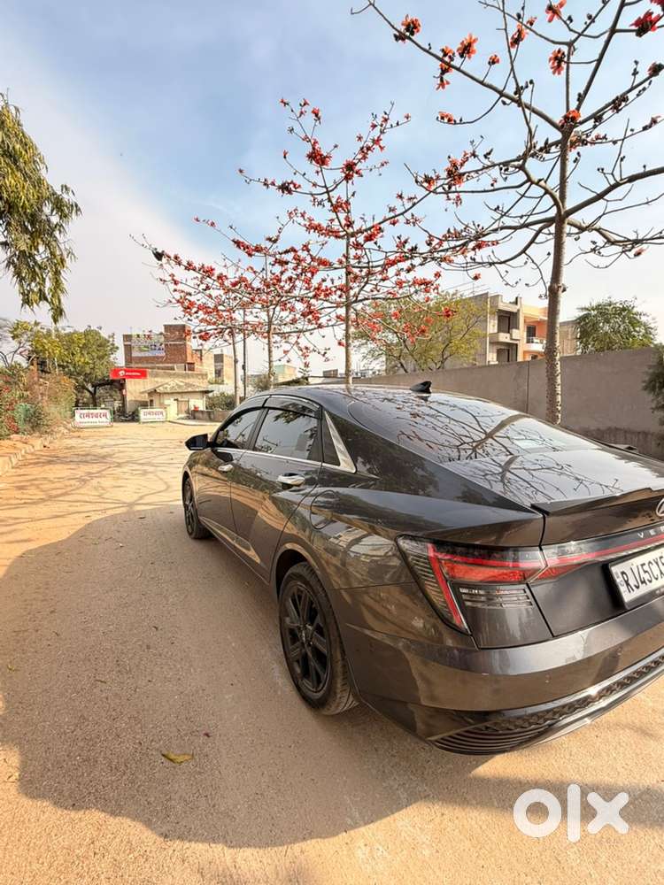 Hyundai New Verna 2023 Petrol Well Maintained