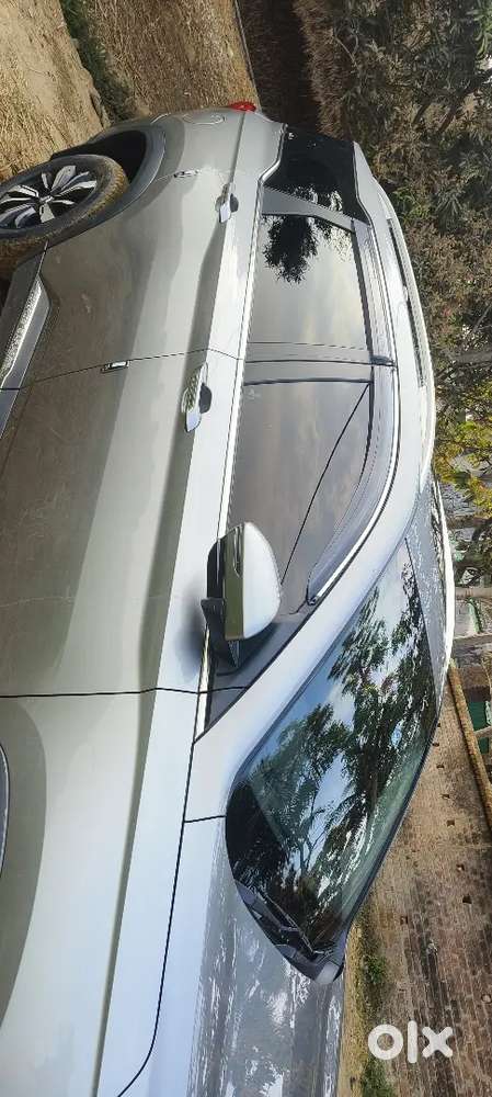 Mg Hector Plus 2020 Petrol 36000 Km Driven