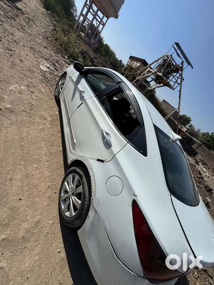 Hyundai Verna 2012 Diesel 100000 Km Driven