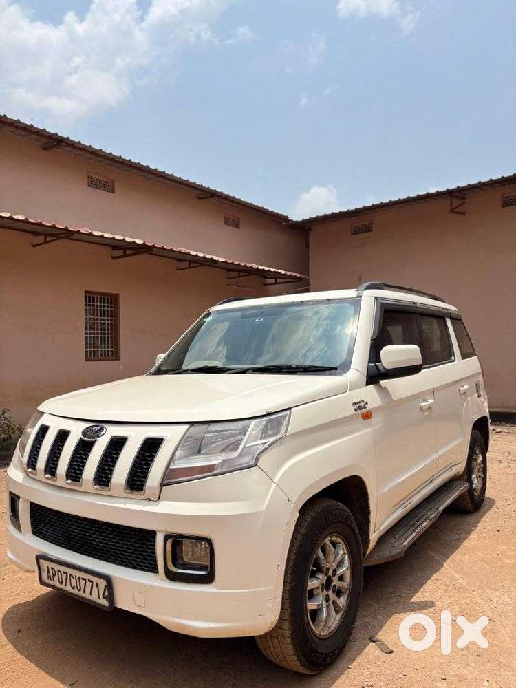 Mahindra Tuv 300 Mhawk100 T8, 2016, Diesel