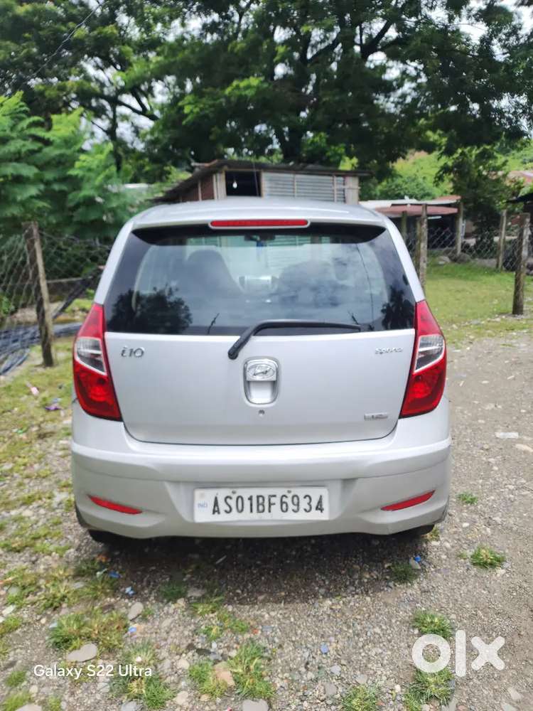 Hyundai I10 Sportz 2013 Petrol