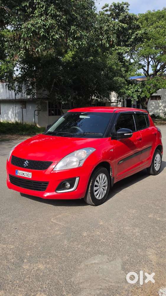 Maruti Suzuki Swift Vxi 1.2 Abs Bs-iv, 2016, Petrol