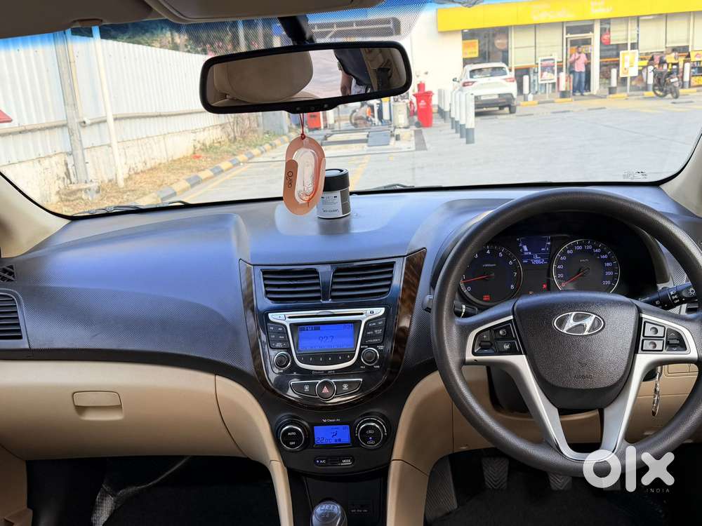 Hyundai Verna 1.6 Sx Vtvt, 2014, Petrol