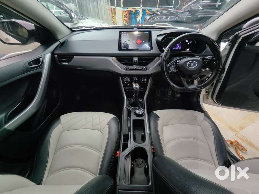 Tata Nexon 1.5 Revotorq Xm (s), 2022, Diesel