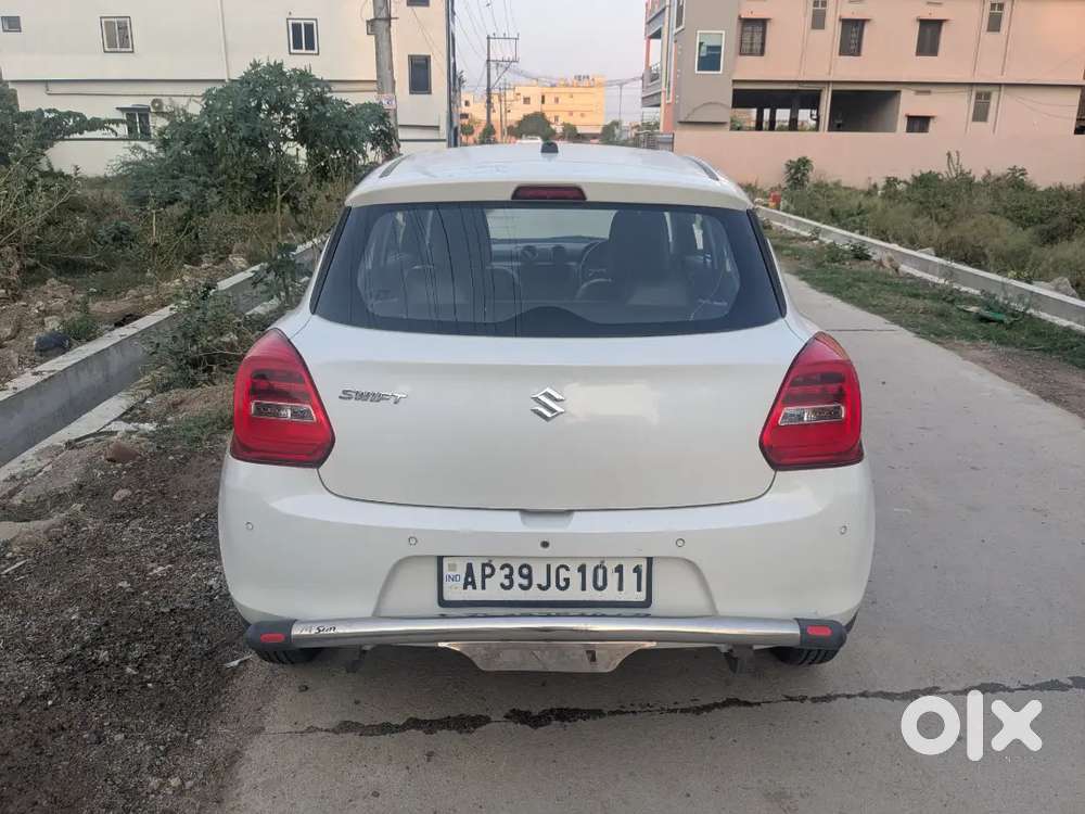 Maruti Suzuki Swift 2021