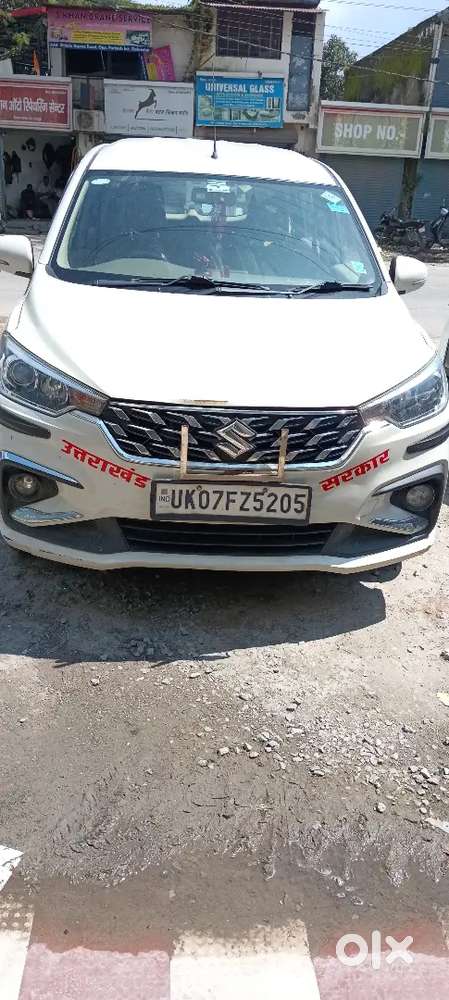 Maruti Suzuki Ertiga Vxi 2025