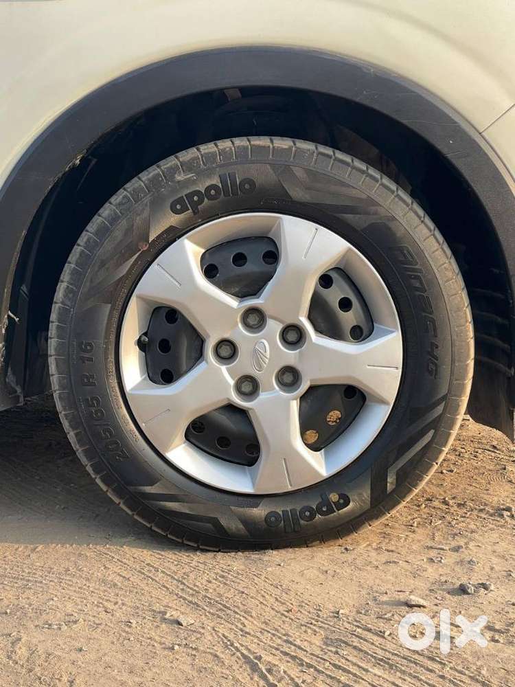 Mahindra Xuv300 W6, 2021, Petrol