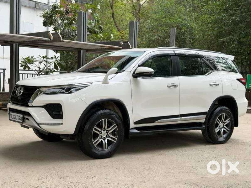 Toyota Fortuner 4x2 At 2.7 Petrol, 2024, Petrol