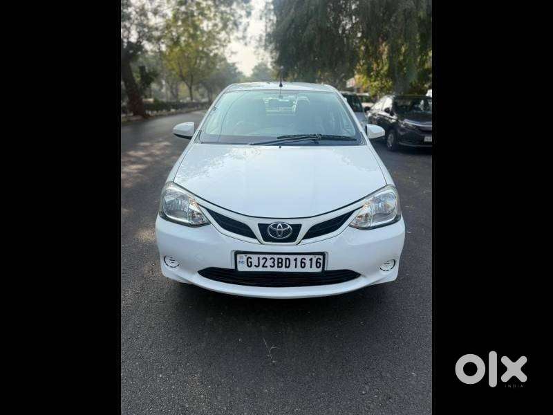 Toyota Etios Liva 2014-2016 G, 2015, Petrol