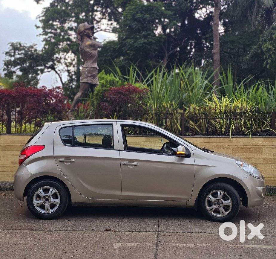 Hyundai I20 Asta Optional With Sunroof 1.2, 2011, Cng & Hybrids