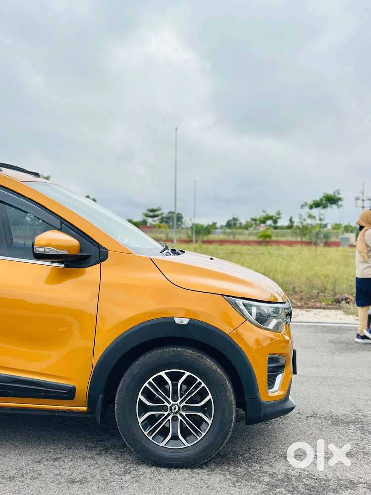 Renault Triber Rxz, 2019, Petrol