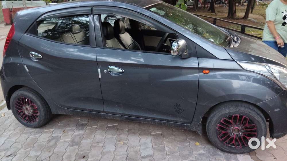Hyundai Eon 2015 Petrol 77000 Km Driven