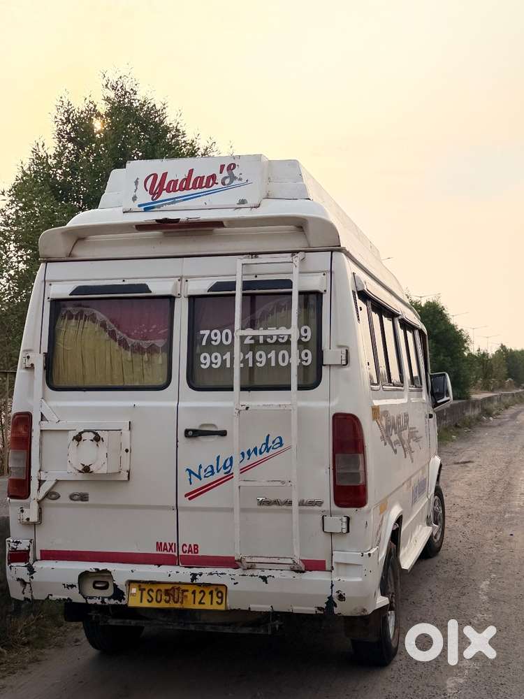 Tempo Traveller 12 Seater Ac