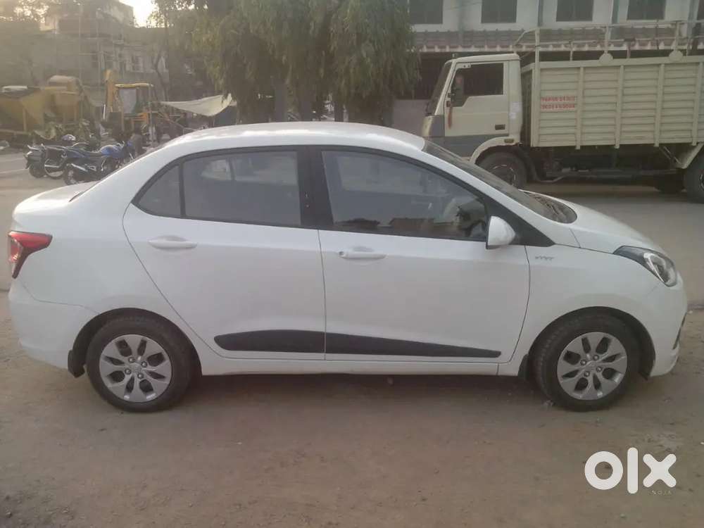 Hyundai Xcent 2015 Model Excellent Condition For Sale