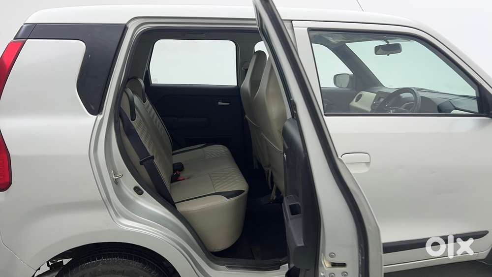 Maruti Suzuki Wagon R 1.0 Vxi Cng, 2022, Cng & Hybrids