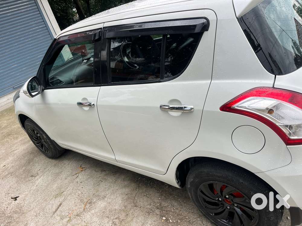 Swift 2013 Manual Petrol