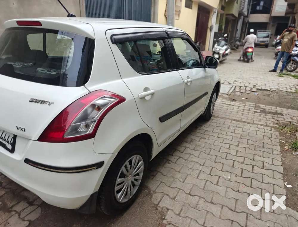 Swift Vxi Maruti 2014