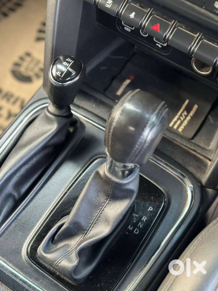 Mahindra Thar Lx P At 4x4 2021    2021  33,000 Kms Wsr   Autom