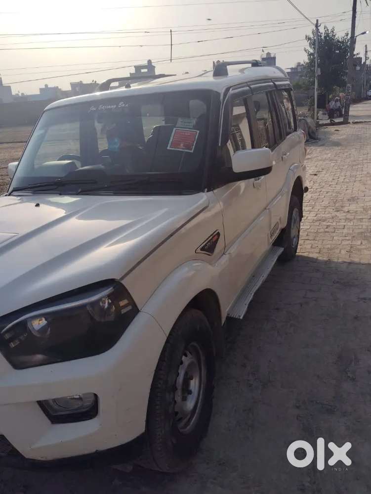 Mahindra Scorpio 2017 Diesel 150000 Km Driven