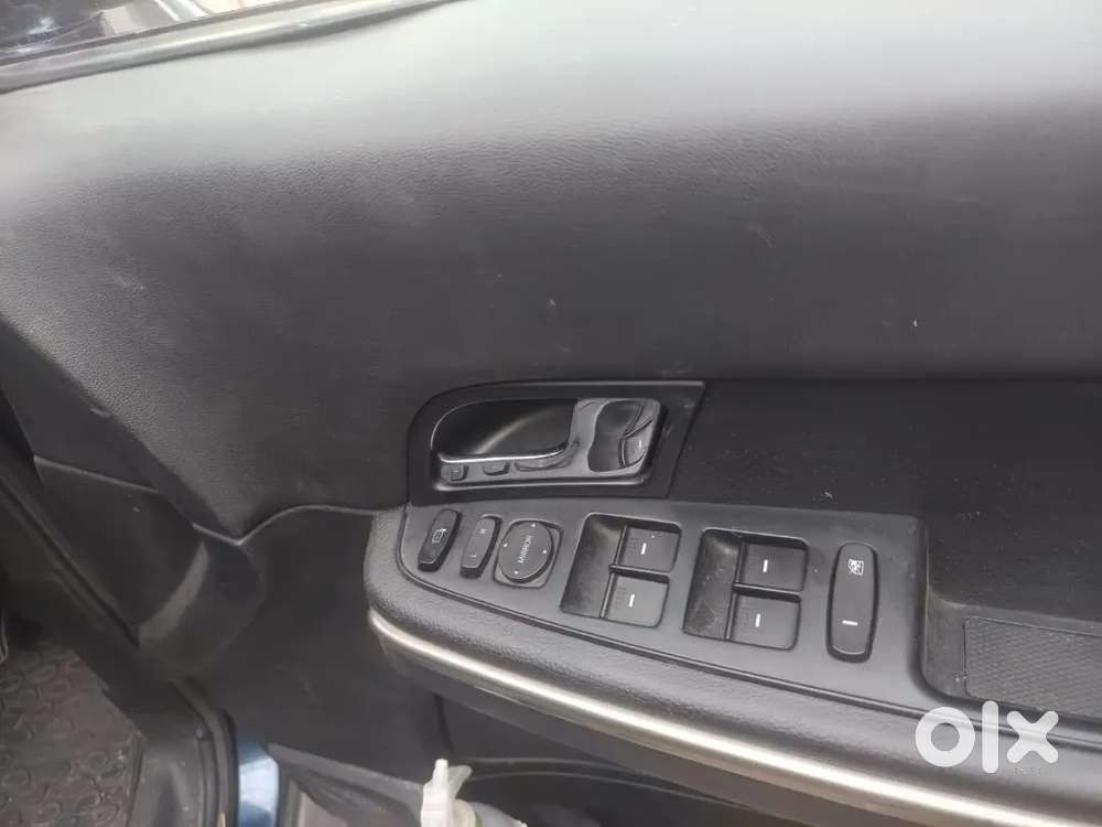 Tata Hexa 2.2 Xta 2017 Recently Changed Atf Oil, Cooler, Filter&compre