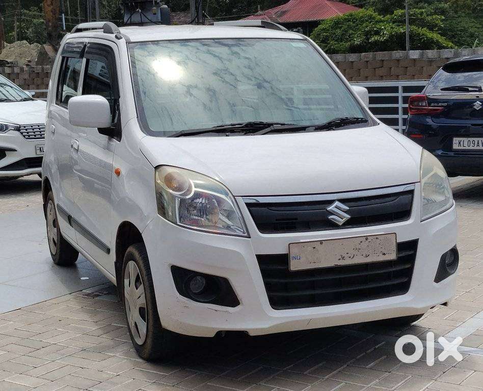 Maruti Suzuki Wagon R 1.0 Vxi Amt, 2016, Petrol