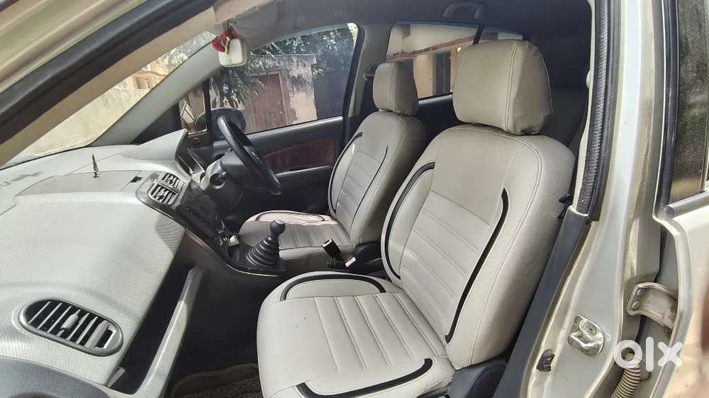 Maruti Suzuki Ritz Lxi 2011