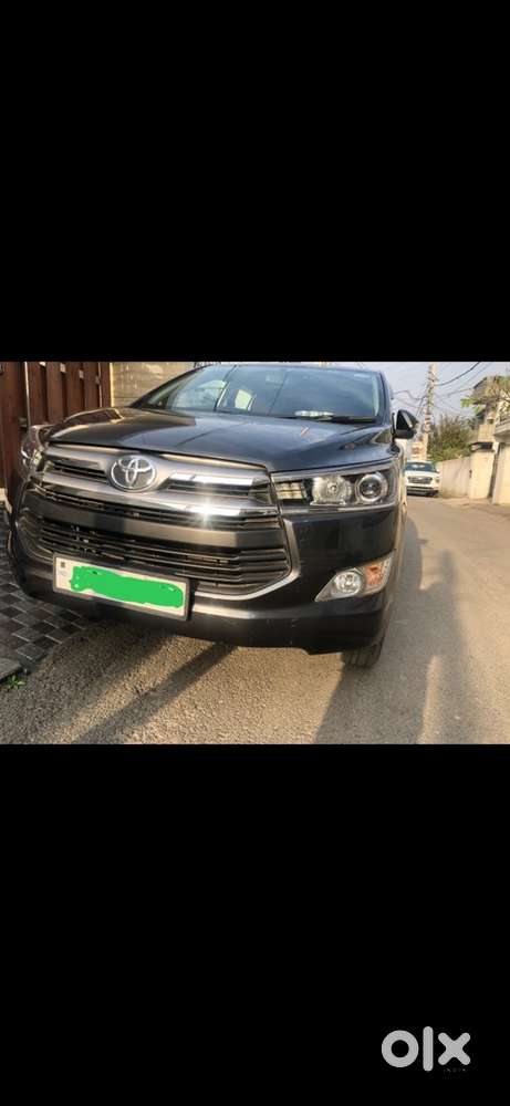 Toyota Innova Crysta 2017 Diesel Manual