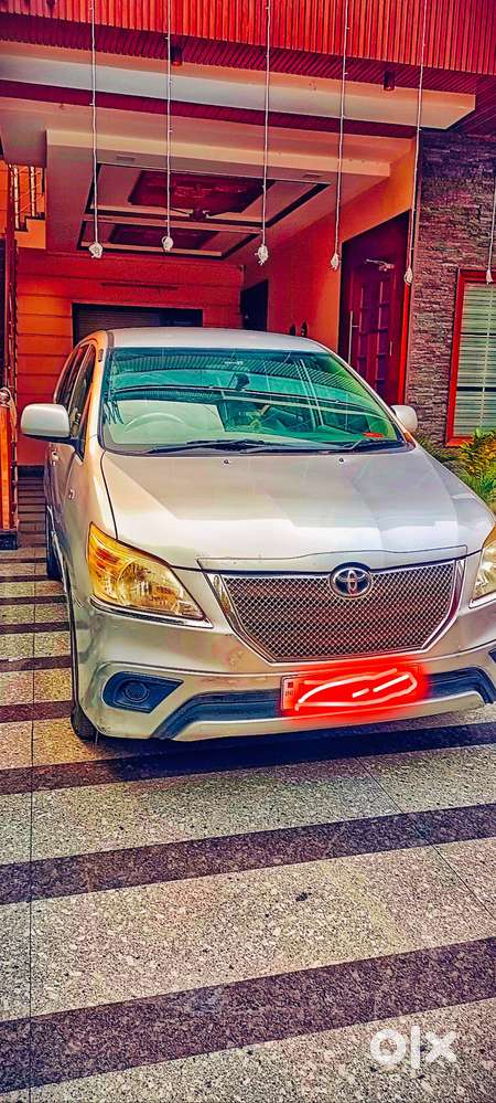 Toyota Innova Hycross 2014 Diesel