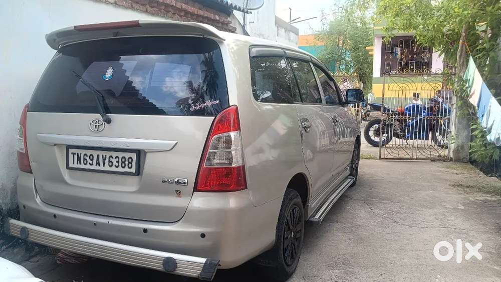 Toyota Innova 2012 Diesel 234000 Km