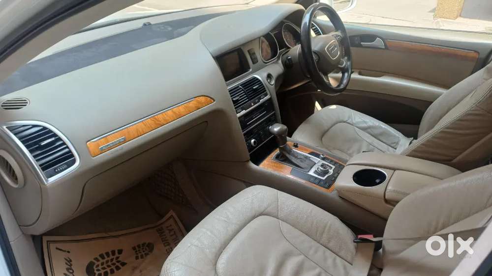 2nd Owner Audi Q7 3.0 2015 Diesel Automatic