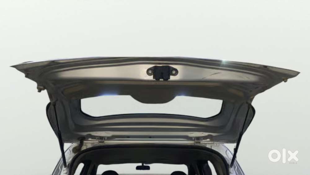 Renault Triber Rxl, 2021, Petrol